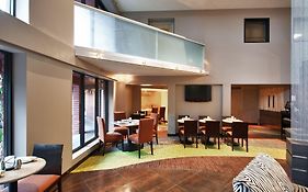 Holiday Inn And Suites Phoenix Airport North By Ihg